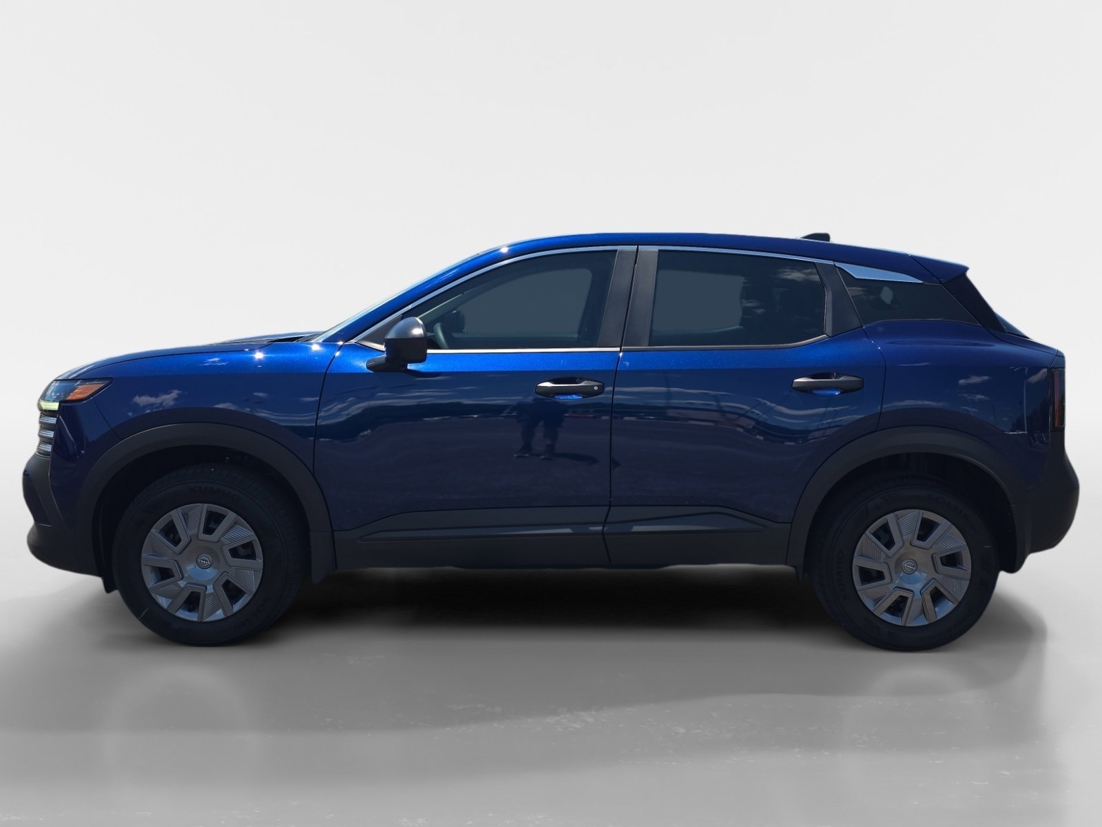 New 2026 Nissan Kicks S FWD image 2