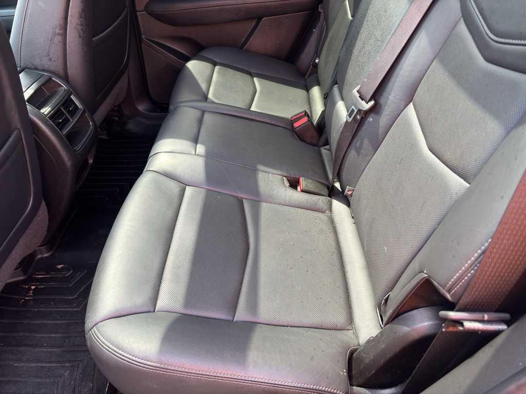 Used 2020 Cadillac XT5 Premium Luxury FWD image 13