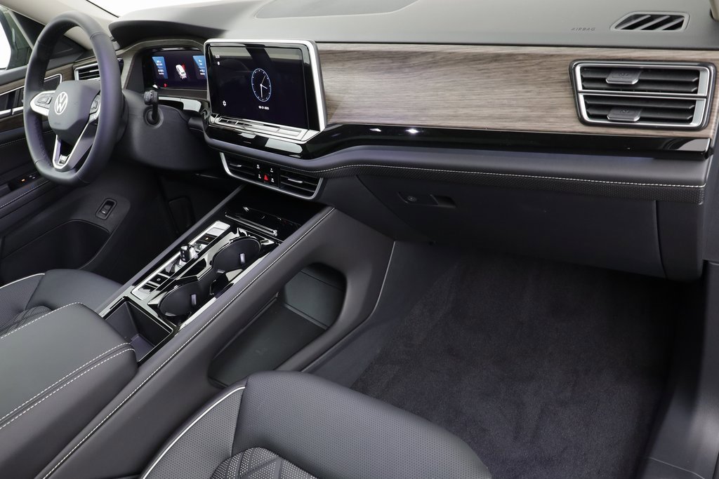 New 2026 Volkswagen Atlas SEL Premium R-Line image 21