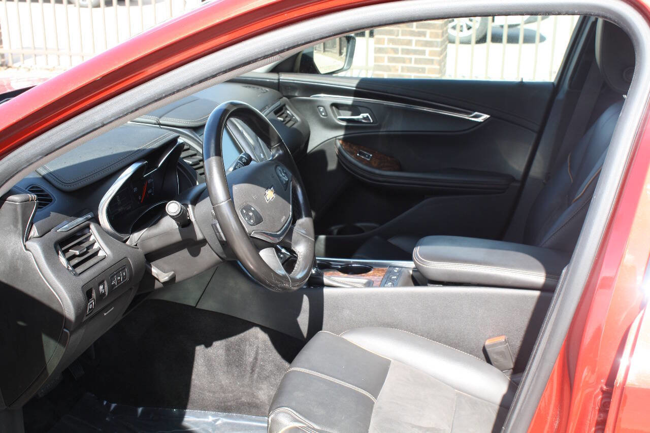 Used 2015 Chevrolet Impala LT image 6