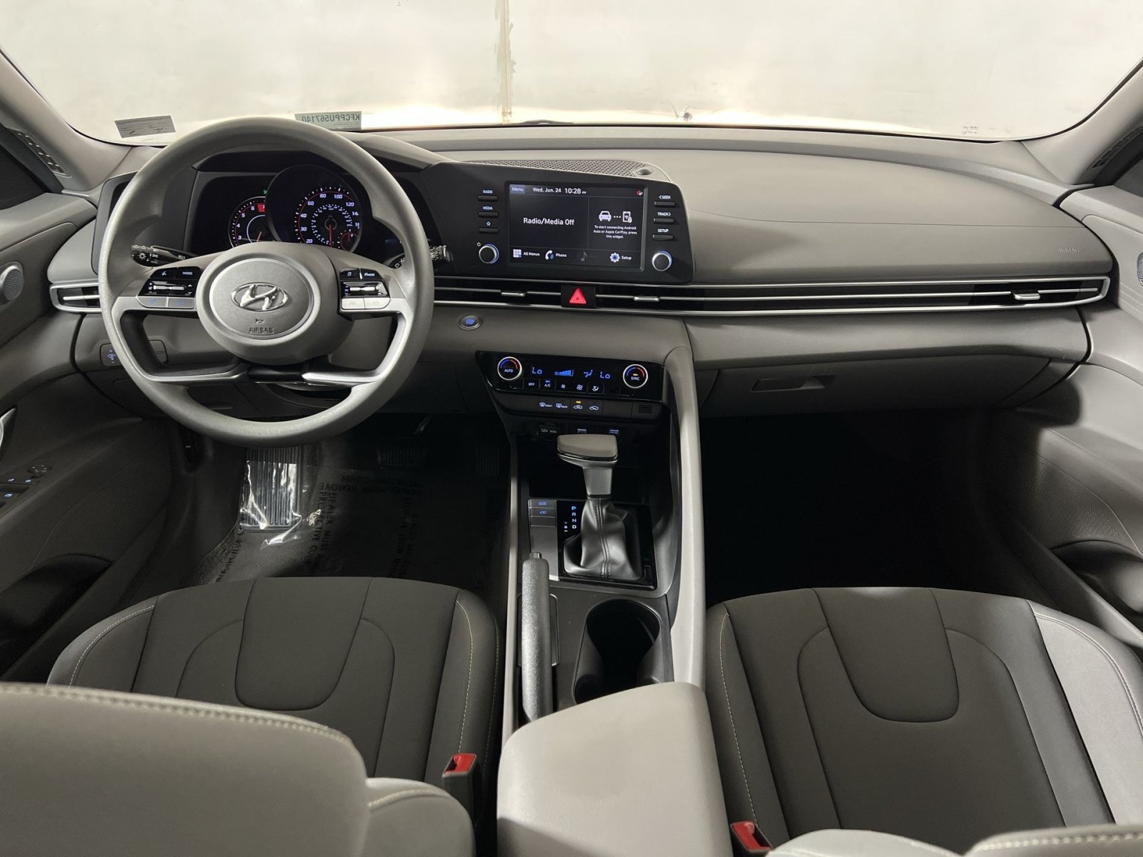 Used 2023 Hyundai Elantra SEL w/ Cargo Package FWD image 22