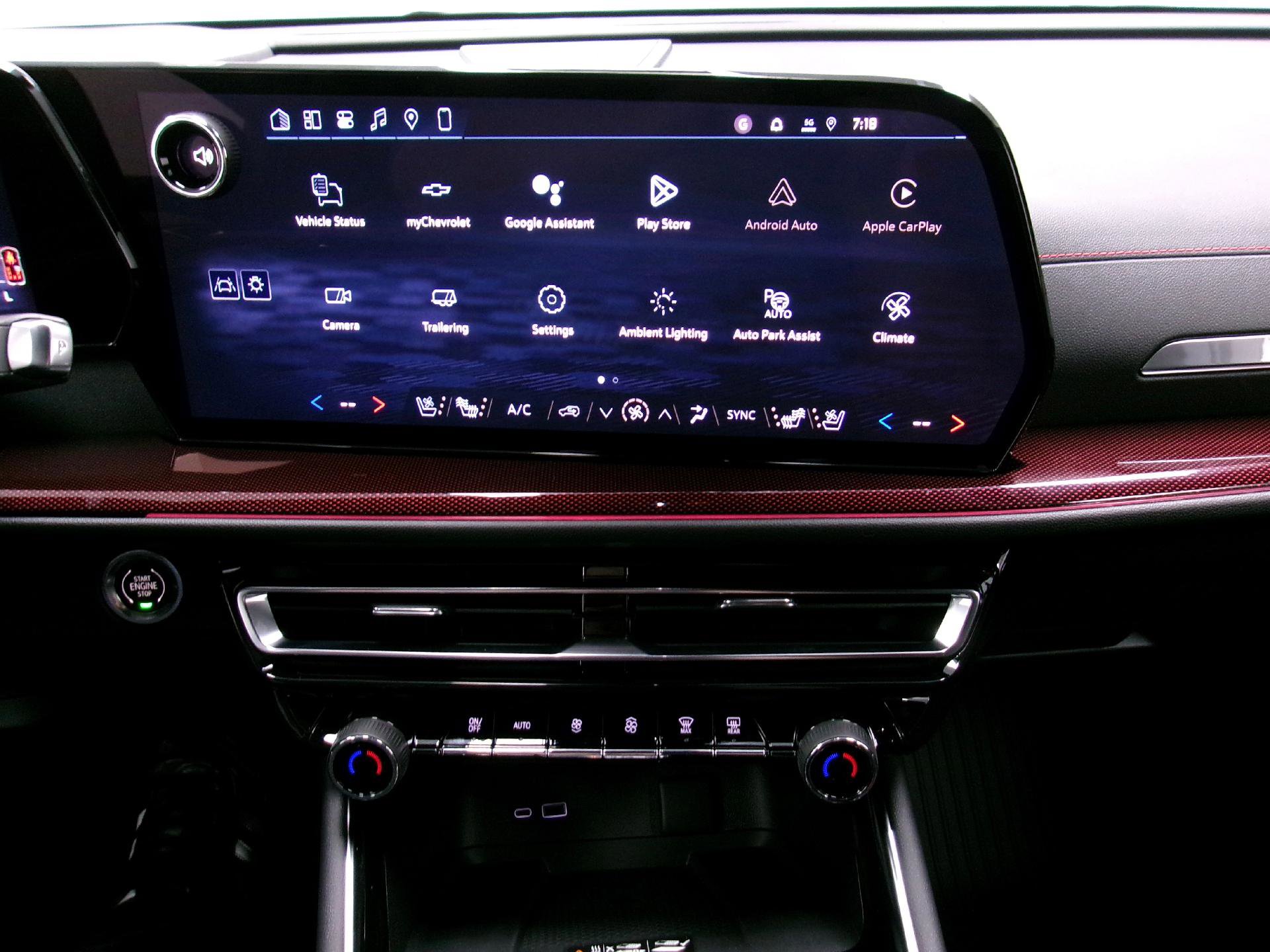 New 2026 Chevrolet Traverse RS w/ LPO, Floor Liner Package image 4