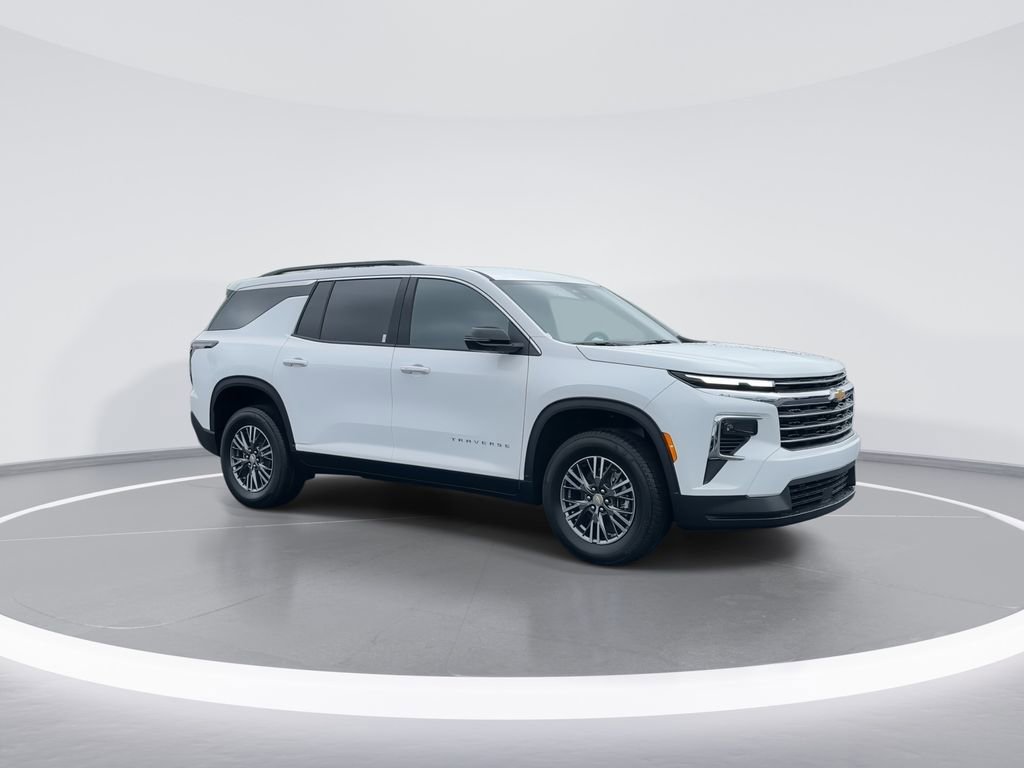 New 2026 Chevrolet Traverse LT FWD image 2