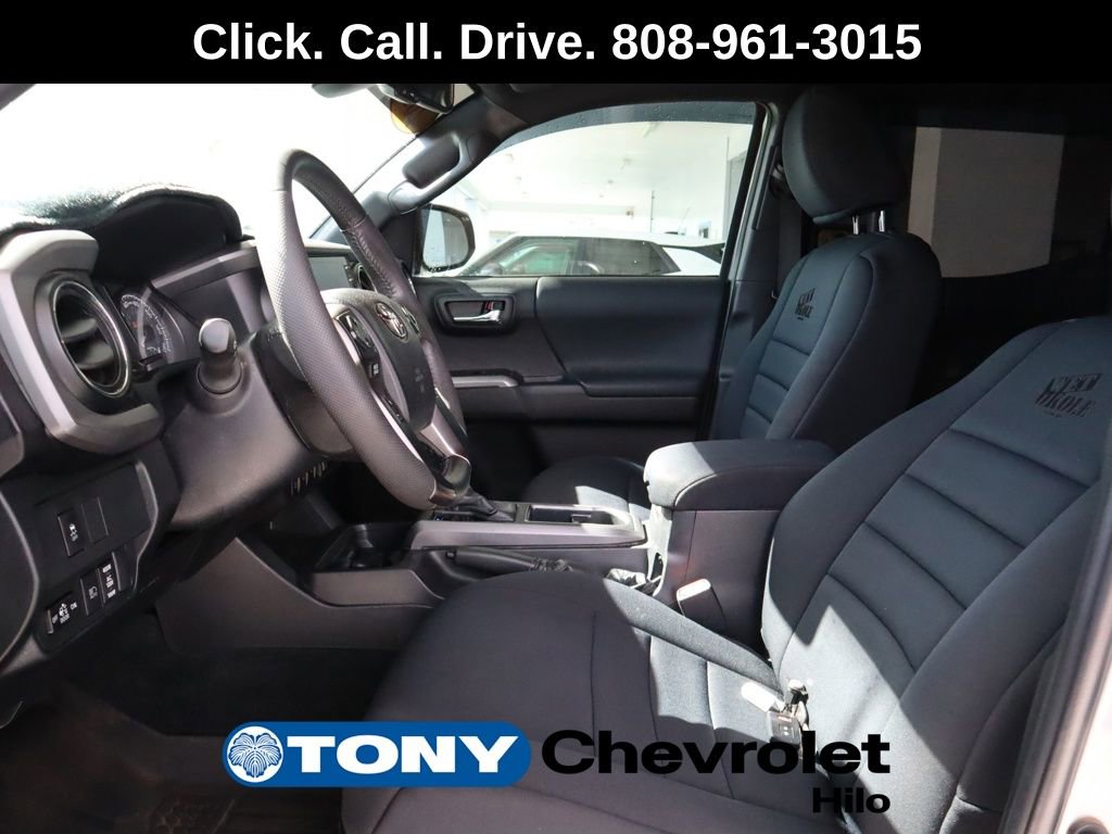 Used 2023 Toyota Tacoma TRD Off-Road image 9