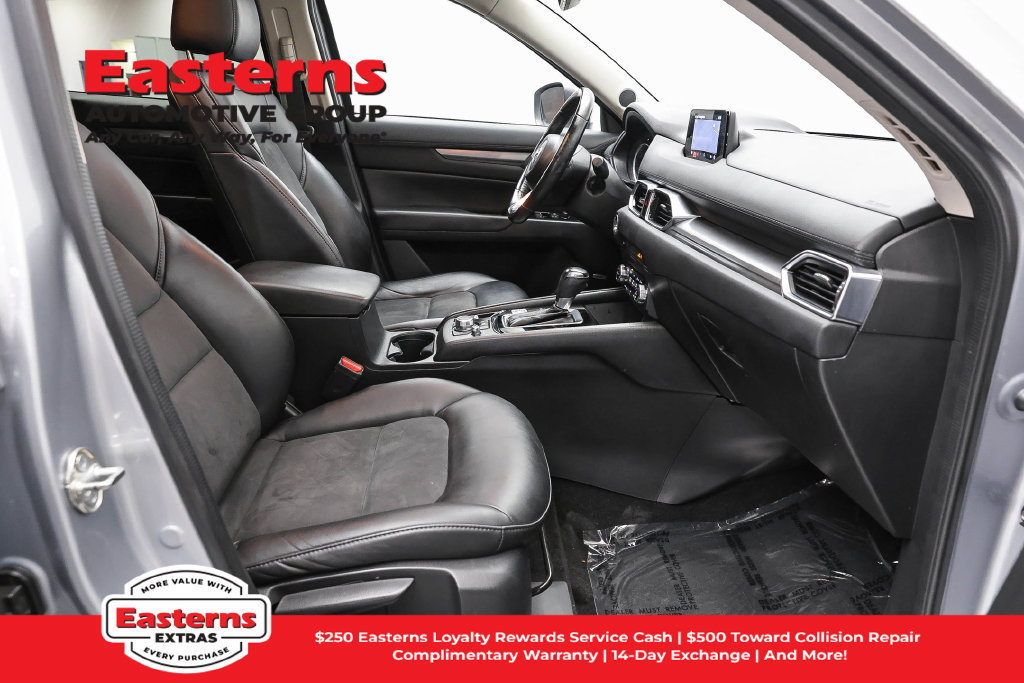 Used 2018 MAZDA CX-5 Touring w/ Preferred Equipment Package AWD/4WD image 27