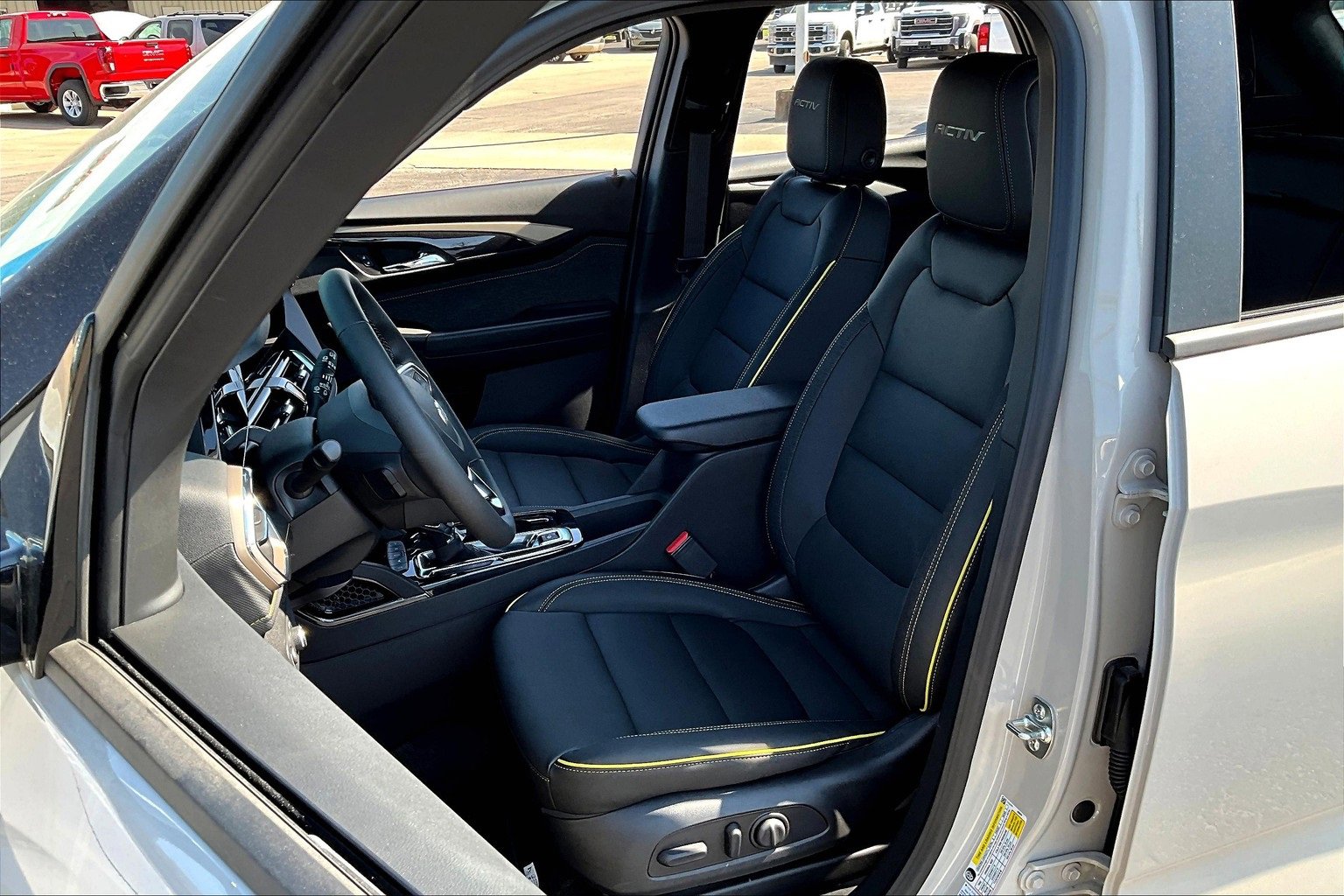 New 2026 Chevrolet TrailBlazer ACTIV w/ Convenience Package image 9