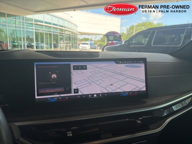 Certified 2024 BMW X7 xDrive40i w/ M Sport Package image 9