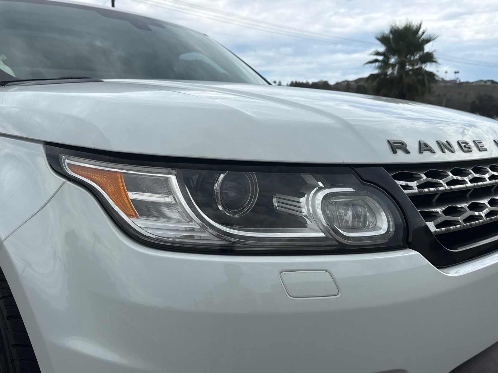 Used 2014 Land Rover Range Rover Sport HSE AWD/4WD image 15