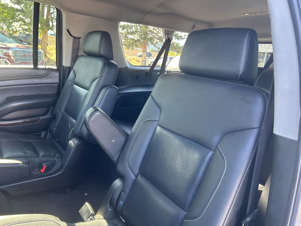 Used 2020 GMC Yukon XL SLT AWD/4WD image 25