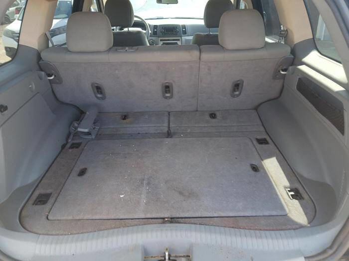 Used 2006 Jeep Grand Cherokee Laredo w/ Cargo Convenience Group AWD/4WD image 27