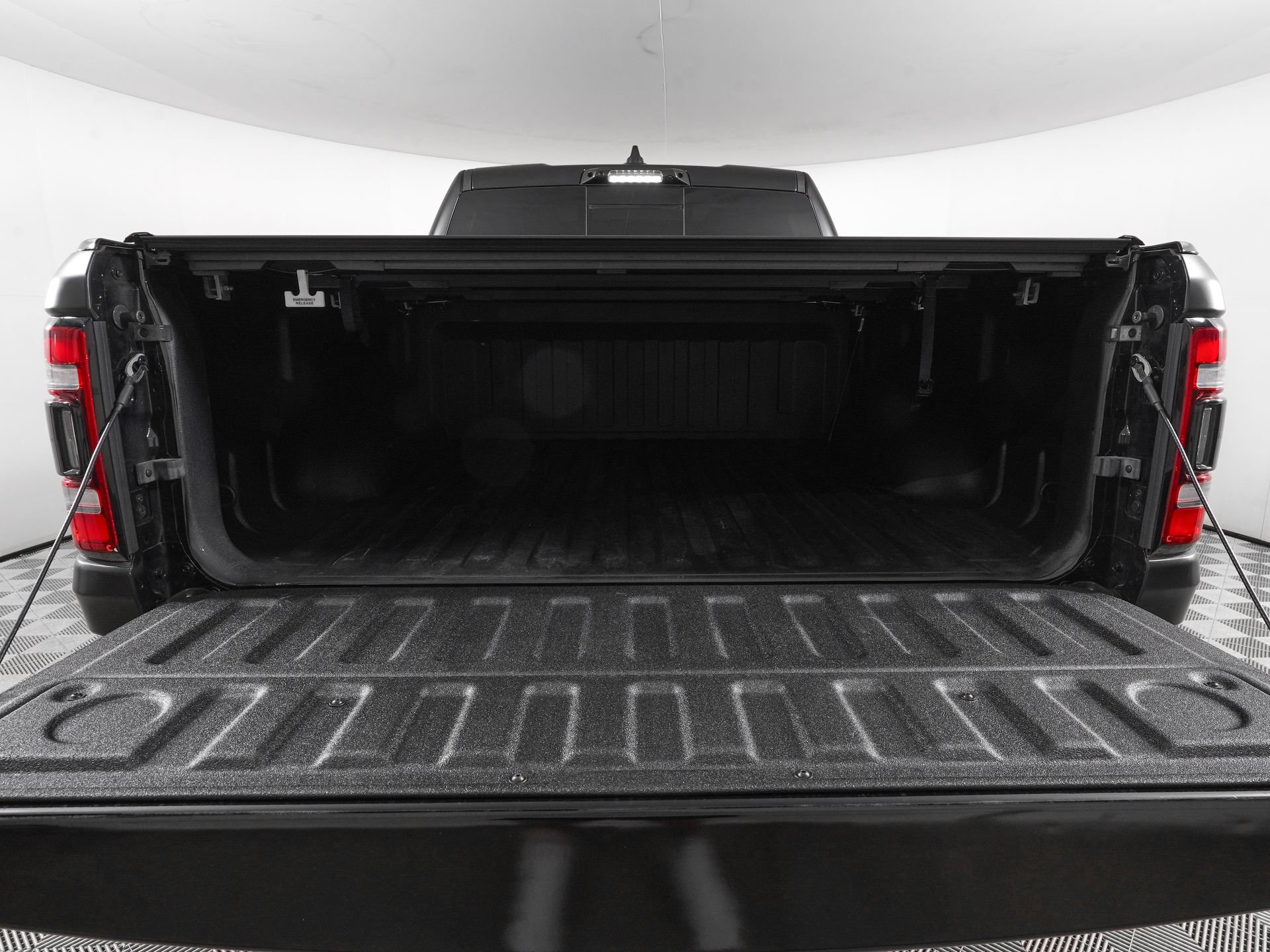 Used 2024 RAM 1500 TRX AWD/4WD image 7