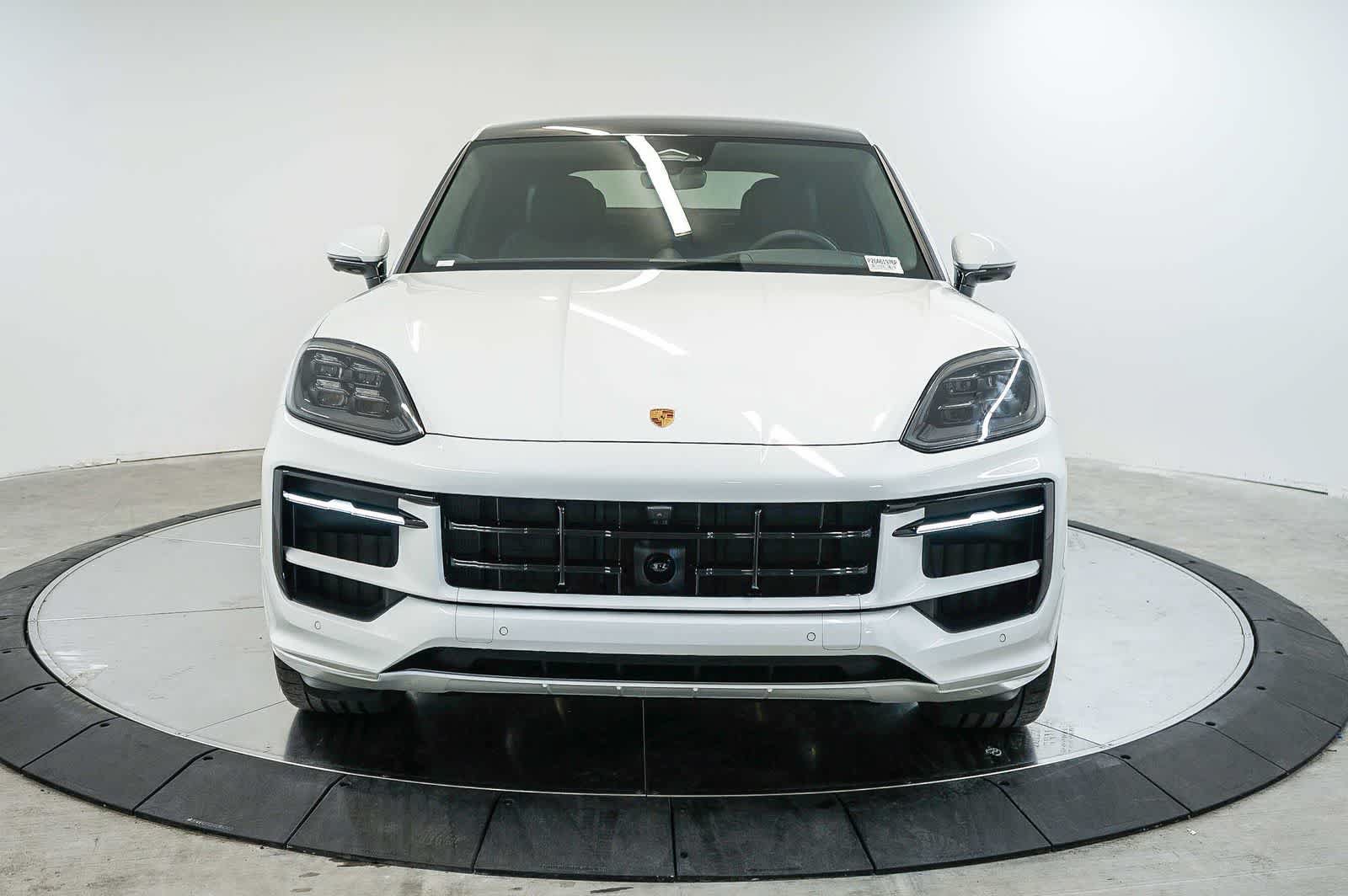 New 2026 Porsche Cayenne GTS AWD/4WD image 6