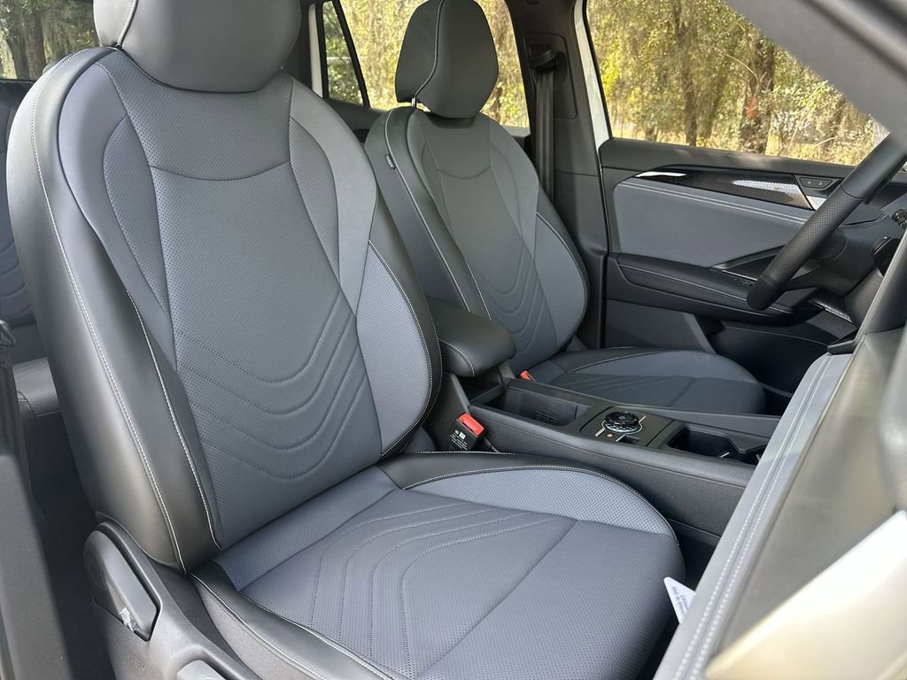 New 2026 Volkswagen Tiguan SE R-Line image 26