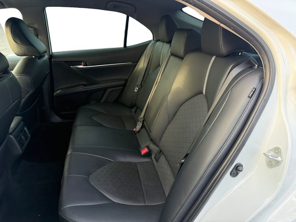 Used 2023 Toyota Camry XSE image 16