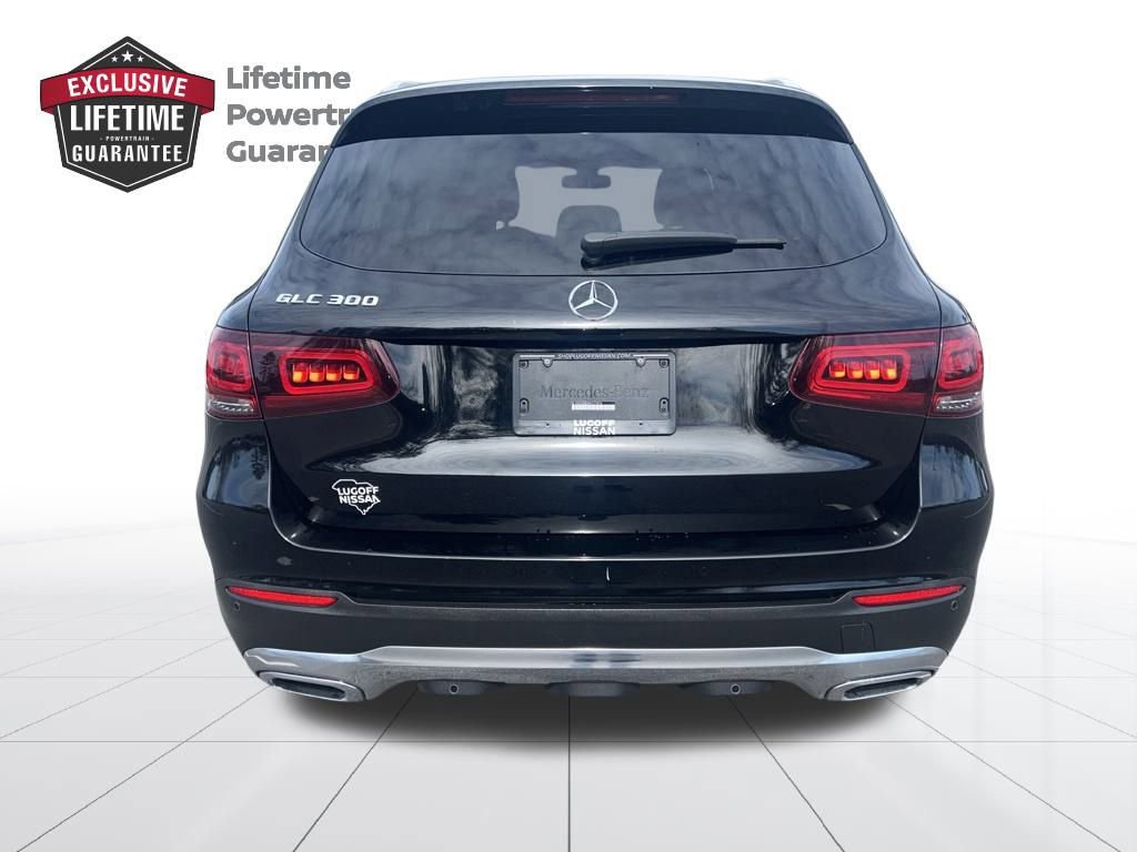 Used 2021 Mercedes-Benz GLC 300 image 4