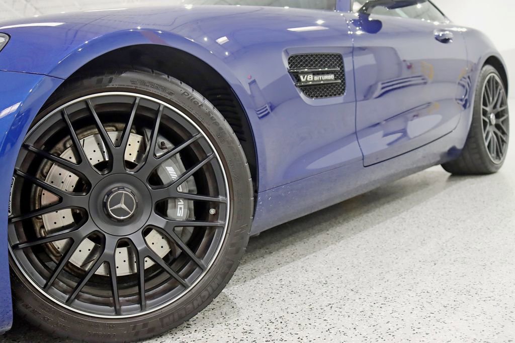 Used 2019 Mercedes-Benz AMG GT Coupe image 4