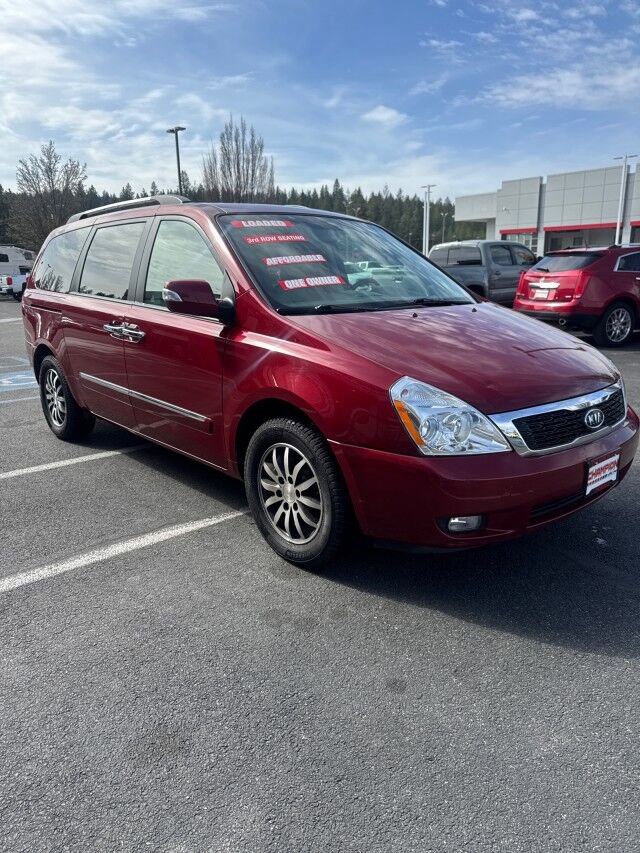 Used 2012 Kia Sedona EX w/ Luxury Pkg image 4