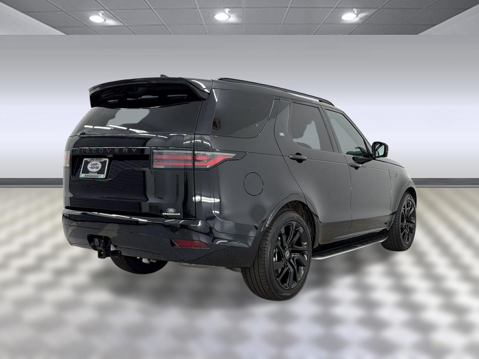 Certified 2025 Land Rover Discovery Dynamic SE AWD/4WD image 9