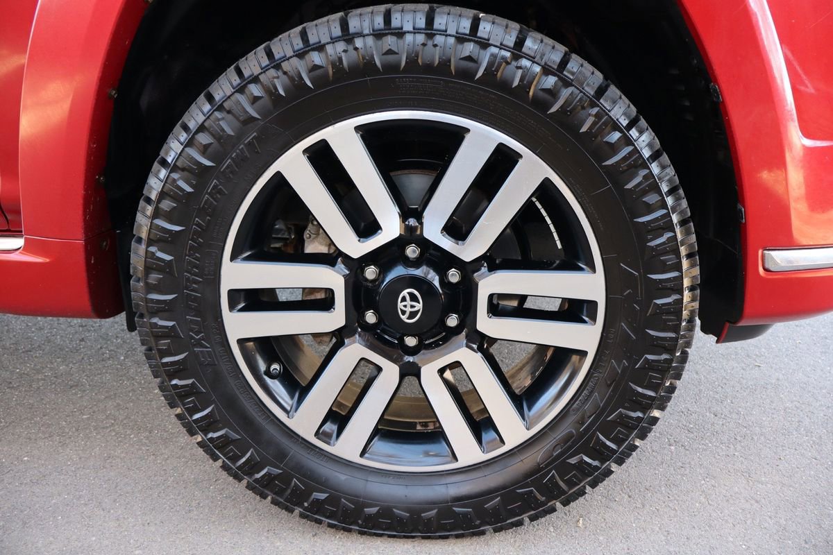 Used 2015 Toyota 4Runner Limited image 46