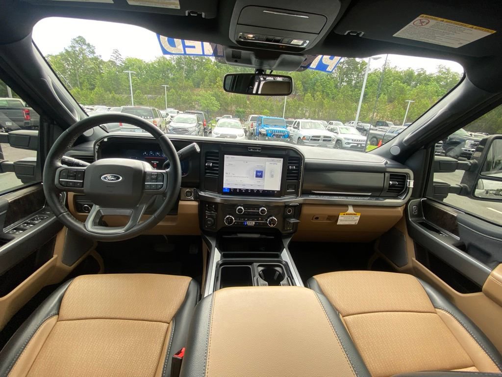 Certified 2025 Ford F350 Lariat w/ Black Appearance Package AWD/4WD image 26