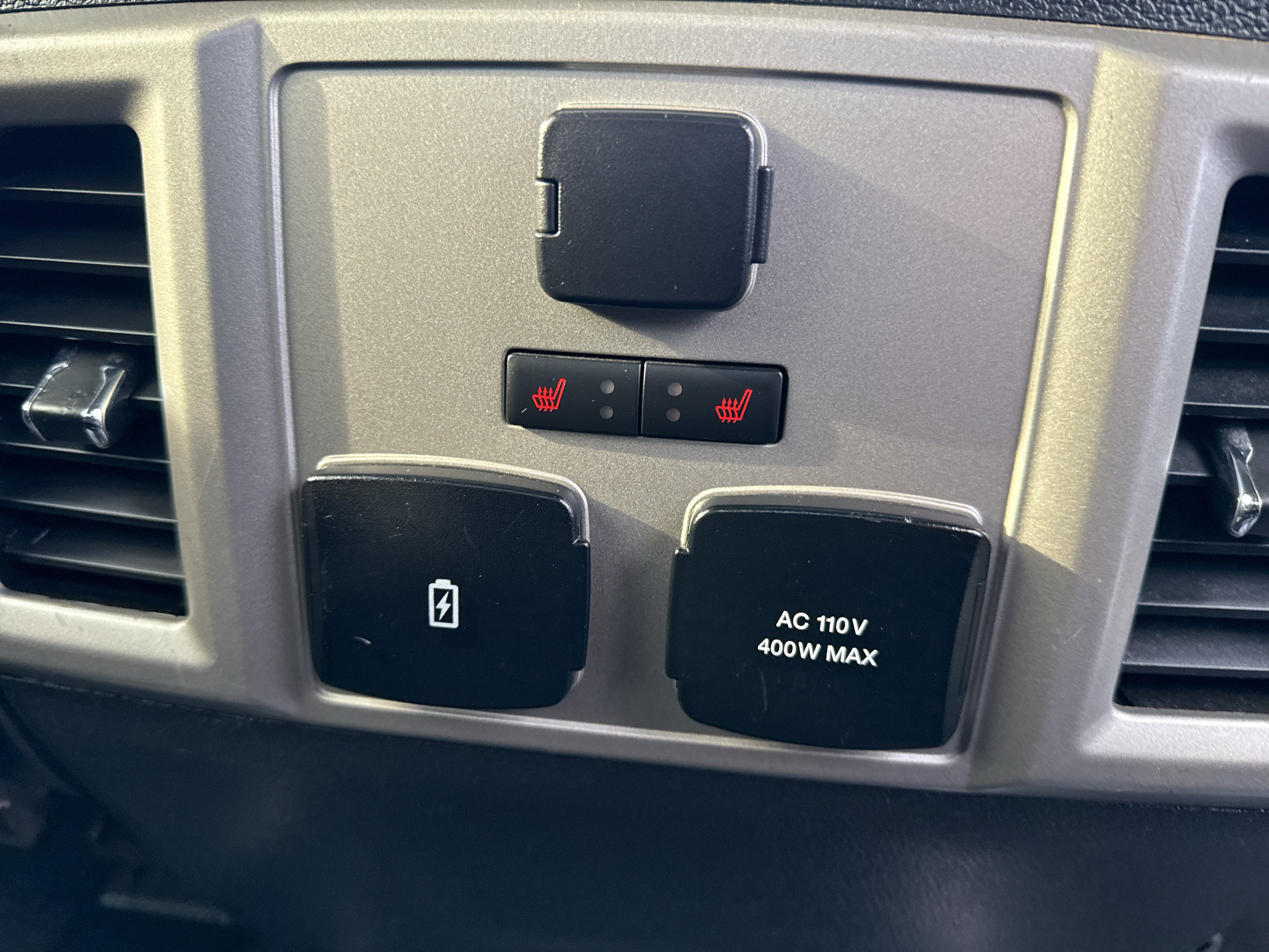 Used 2020 Ford F350 Lariat AWD/4WD image 19