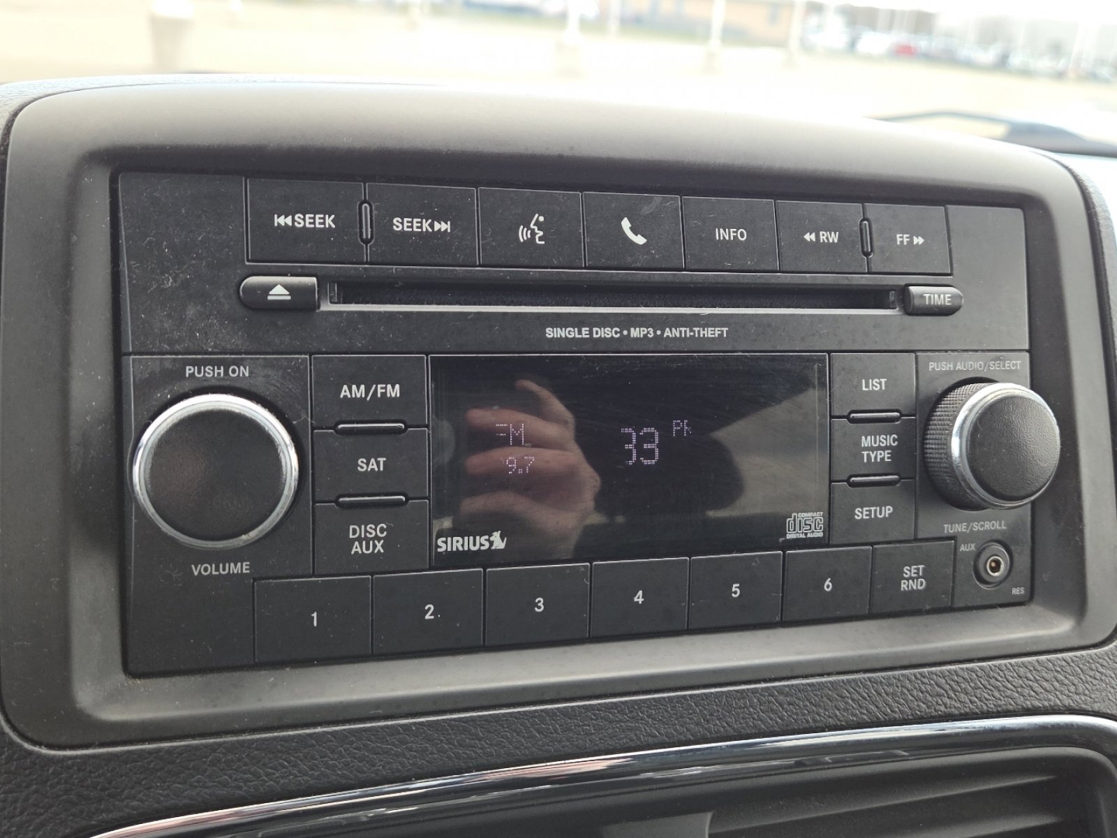 Used 2015 Dodge Grand Caravan SE w/ Quick Order Package 29E SE image 3