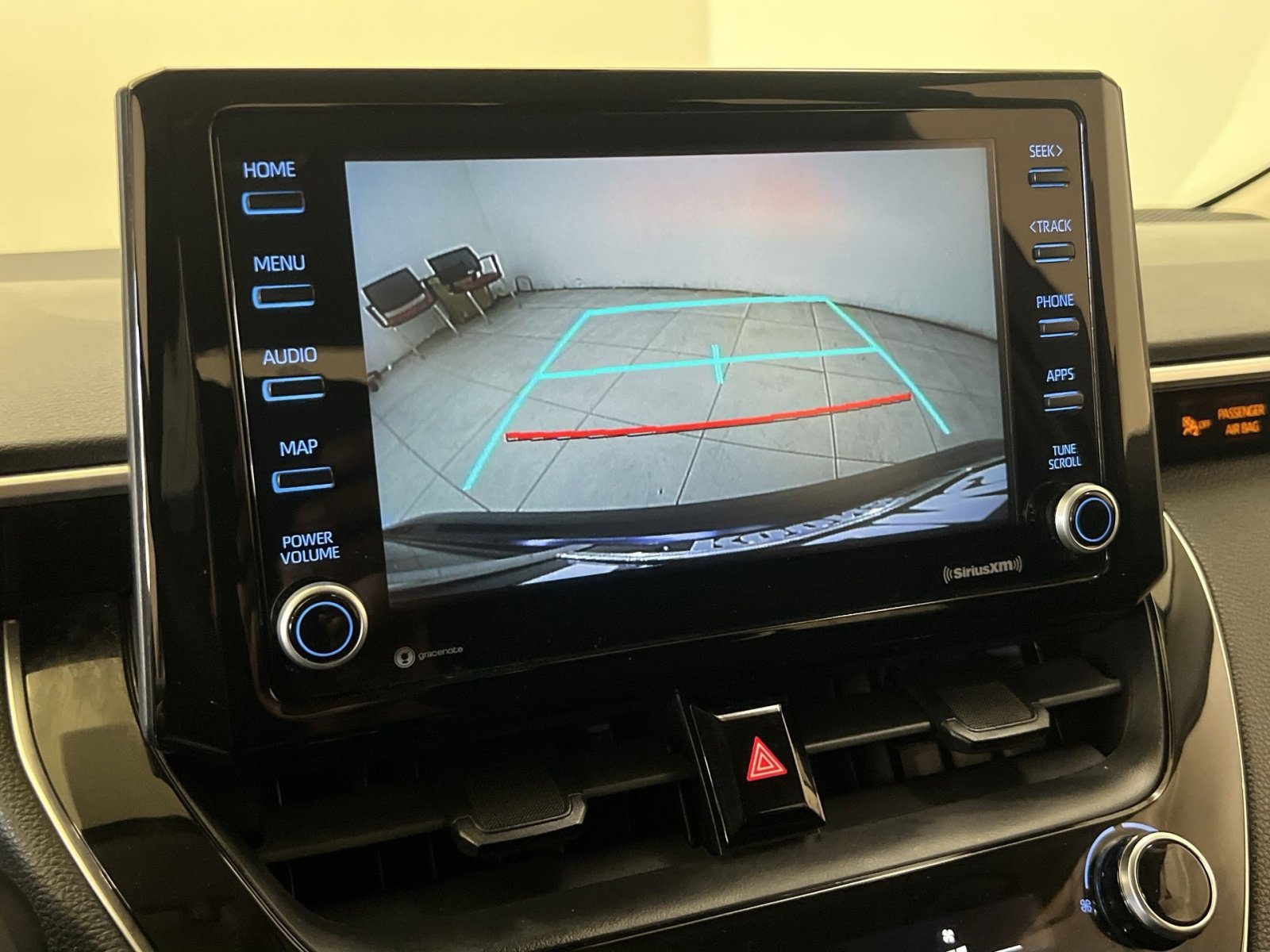 Used 2022 Toyota Corolla LE FWD image 18