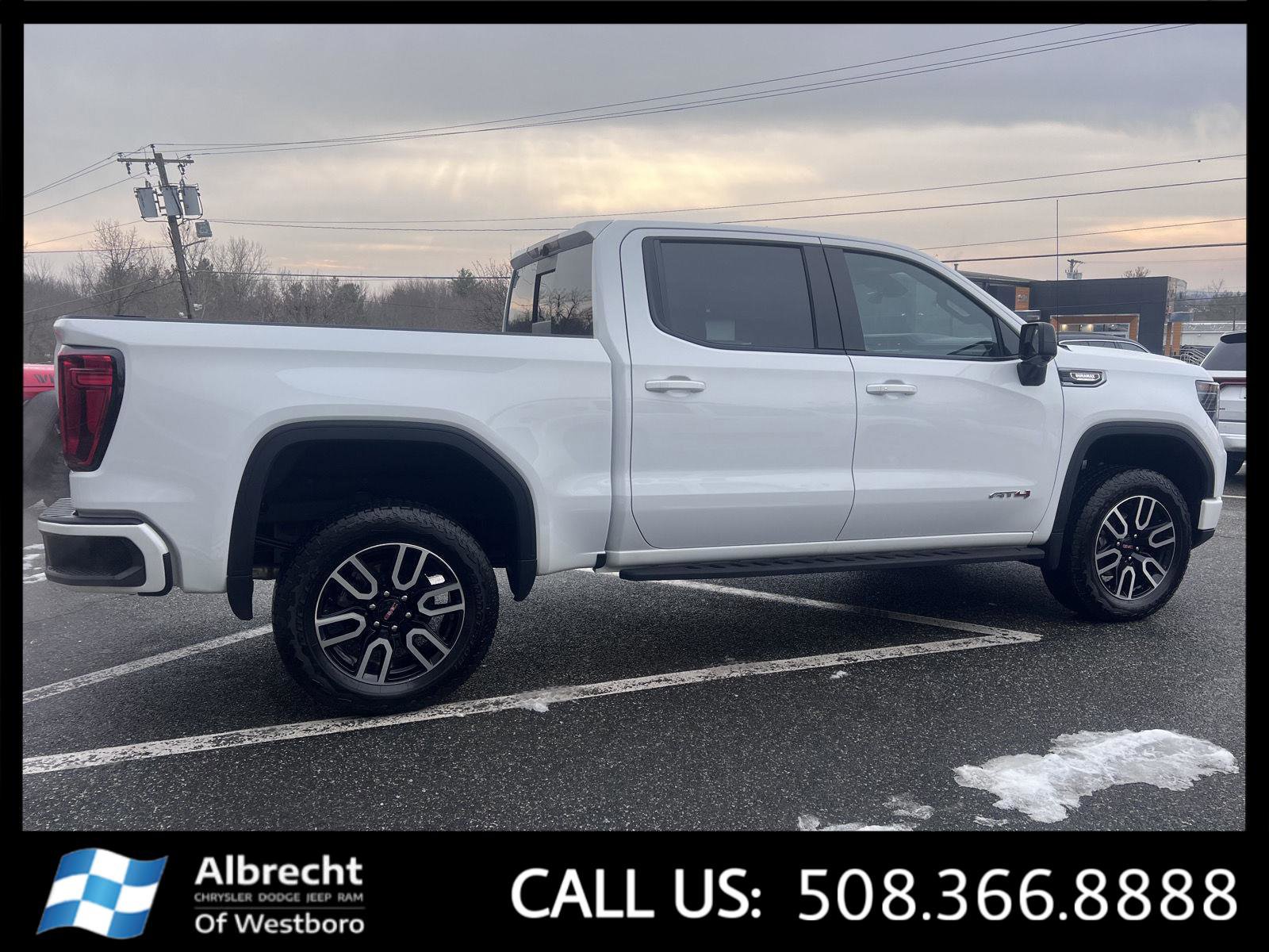 Used 2026 GMC Sierra 1500 AT4 w/ AT4 Premium Package image 6