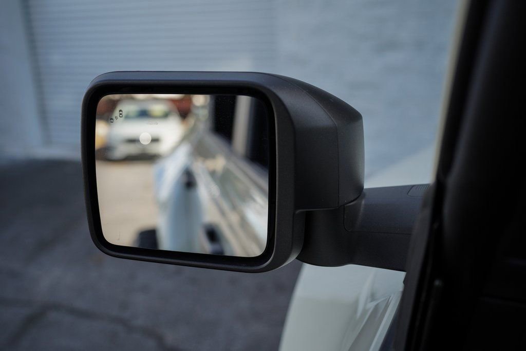 Used 2025 Ford Bronco Big Bend image 35