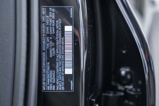 New 2026 Volvo XC60 B5 Plus w/ Protection Package Premier image 40