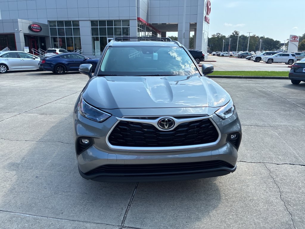 New 2026 Toyota Highlander XLE AWD/4WD image 10
