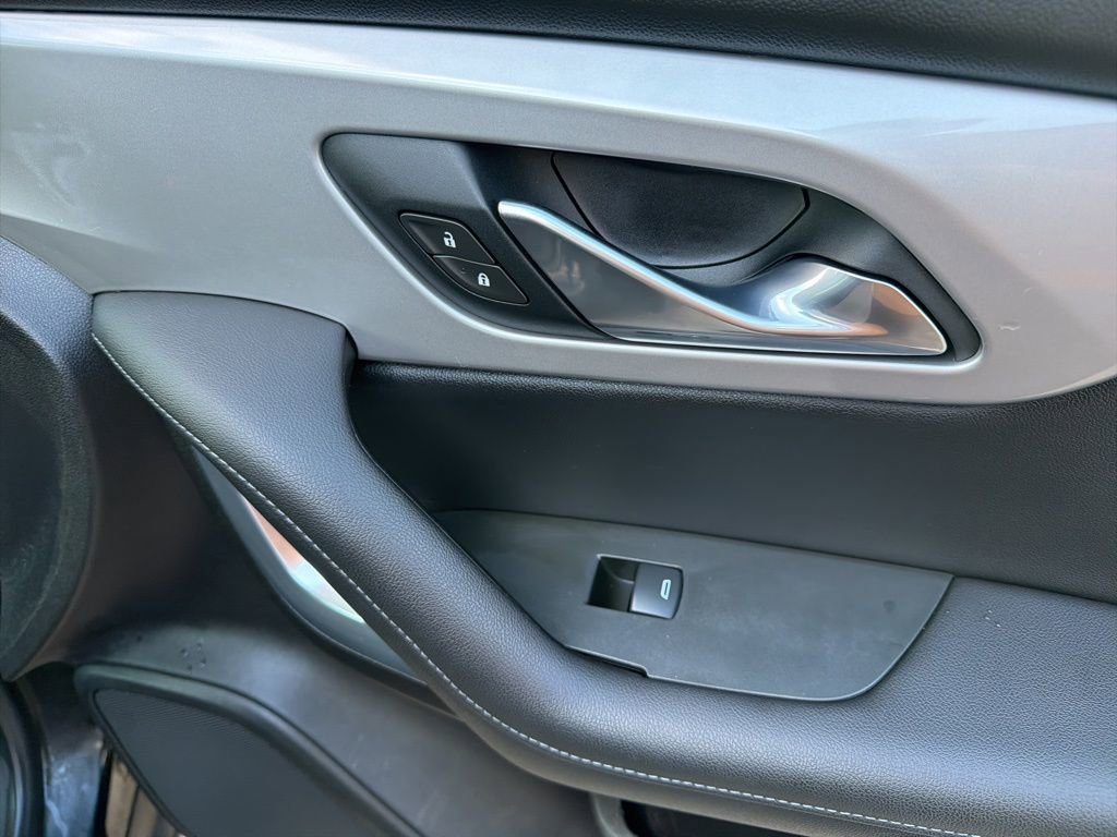 Used 2021 Chevrolet Blazer LT image 35