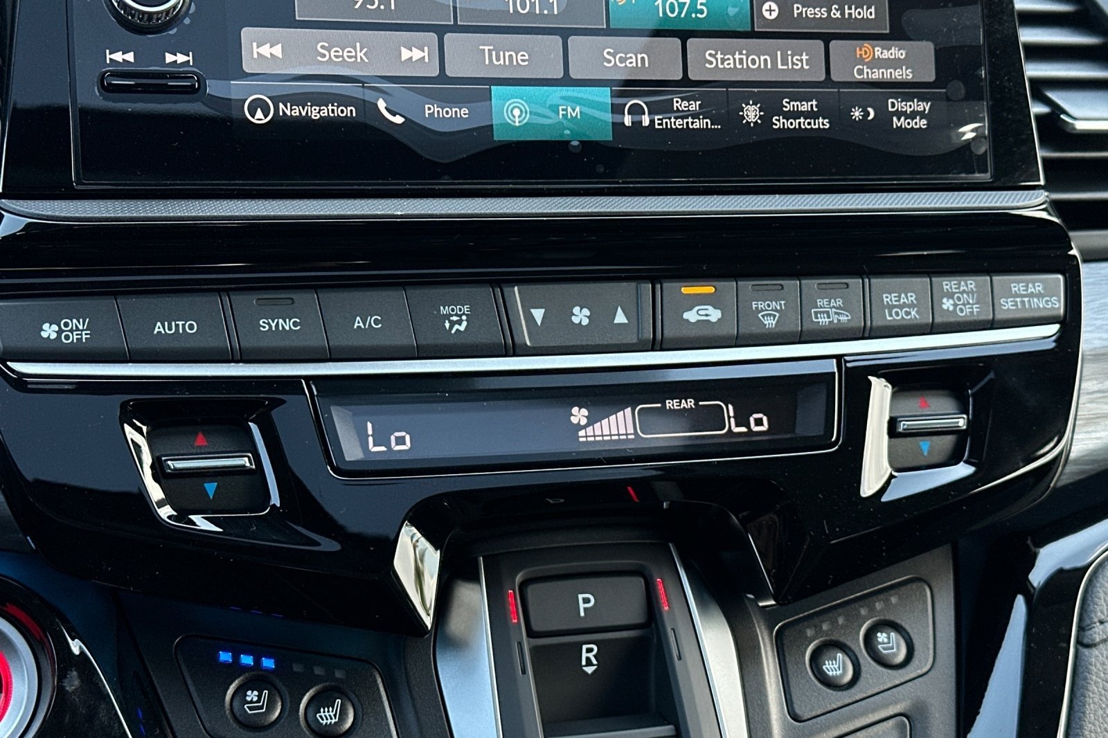 New 2026 Honda Odyssey Elite image 25