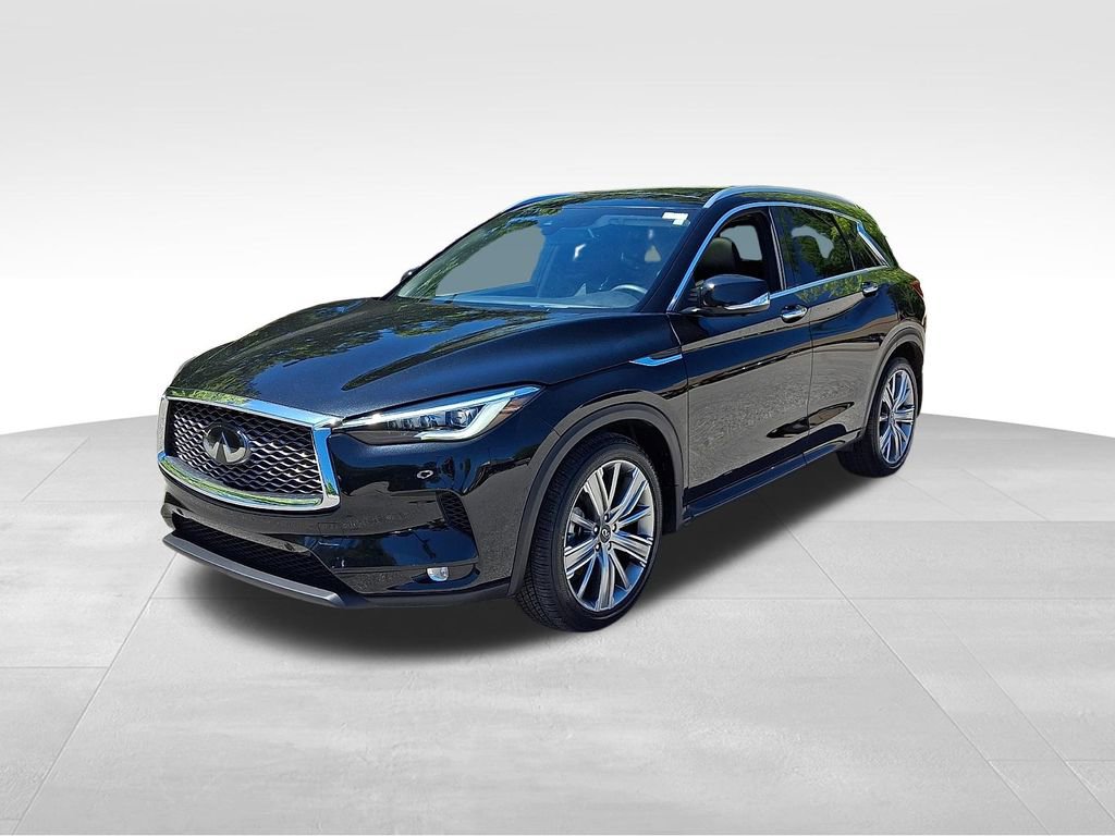 Used 2023 INFINITI QX50 Sensory AWD/4WD image 3