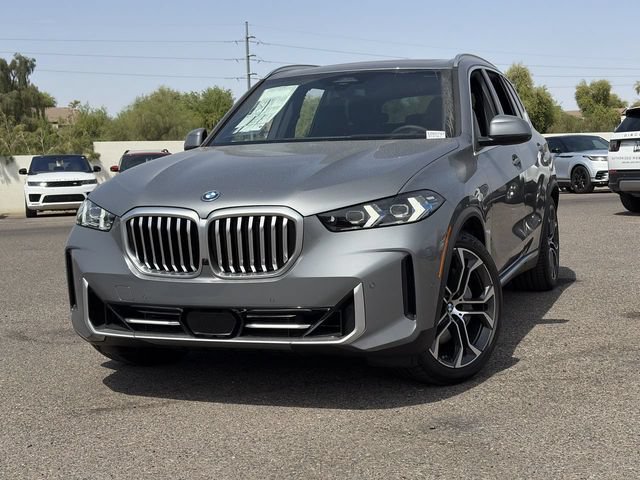 Used 2026 BMW X5 xDrive50e w/ Executive Package AWD/4WD image 3