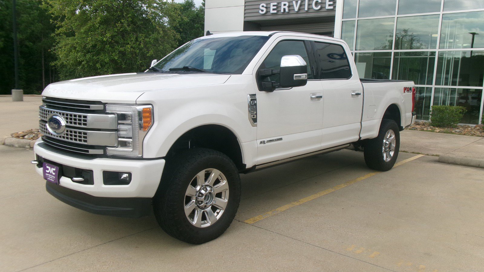 Used 2019 Ford F250 Platinum w/ Platinum Ultimate Package AWD/4WD image 2