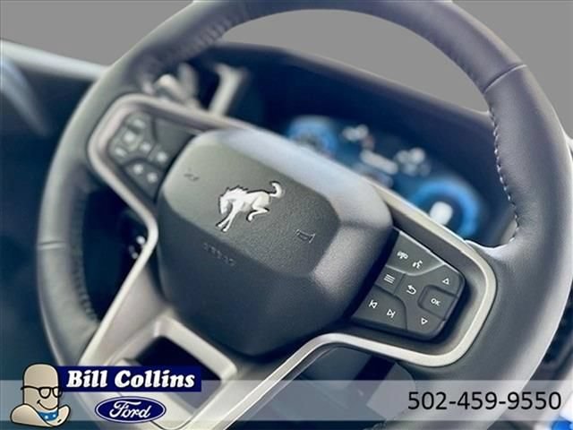 New 2025 Ford Bronco Badlands w/ Sasquatch Package AWD/4WD image 17