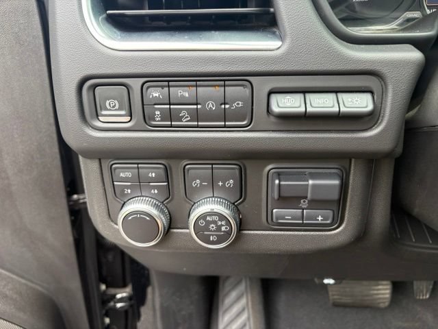 Used 2021 GMC Yukon AT4 w/ Rear Media and Nav Package AWD/4WD image 36