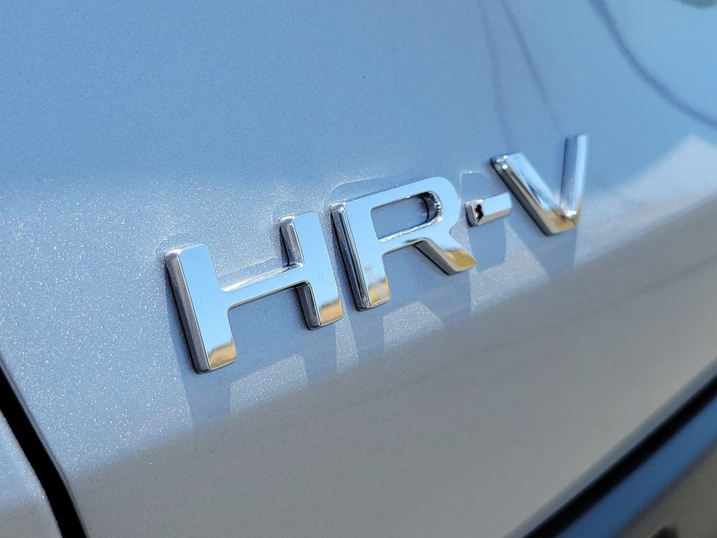 Certified 2027 Honda HR-V LX image 8