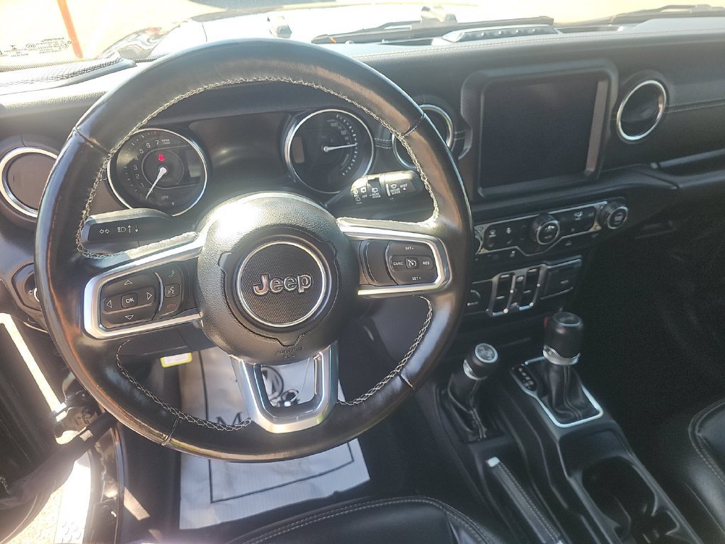 Used 2022 Jeep Wrangler Unlimited Sahara w/ Cold Weather Group AWD/4WD image 5