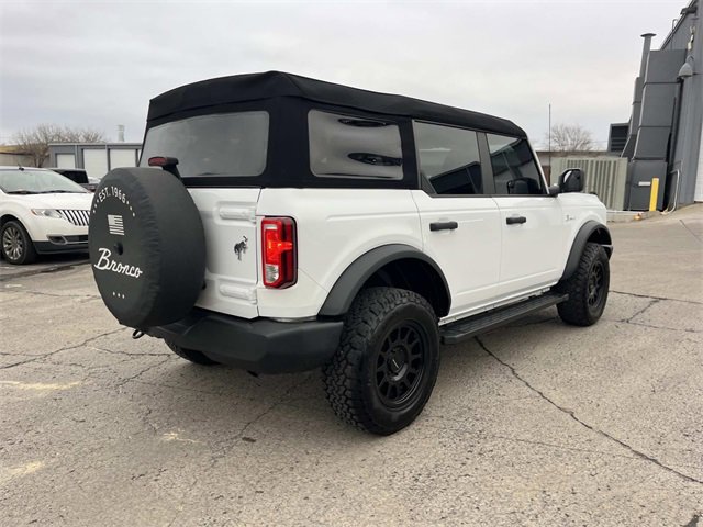 Used 2023 Ford Bronco 4-Door image 3
