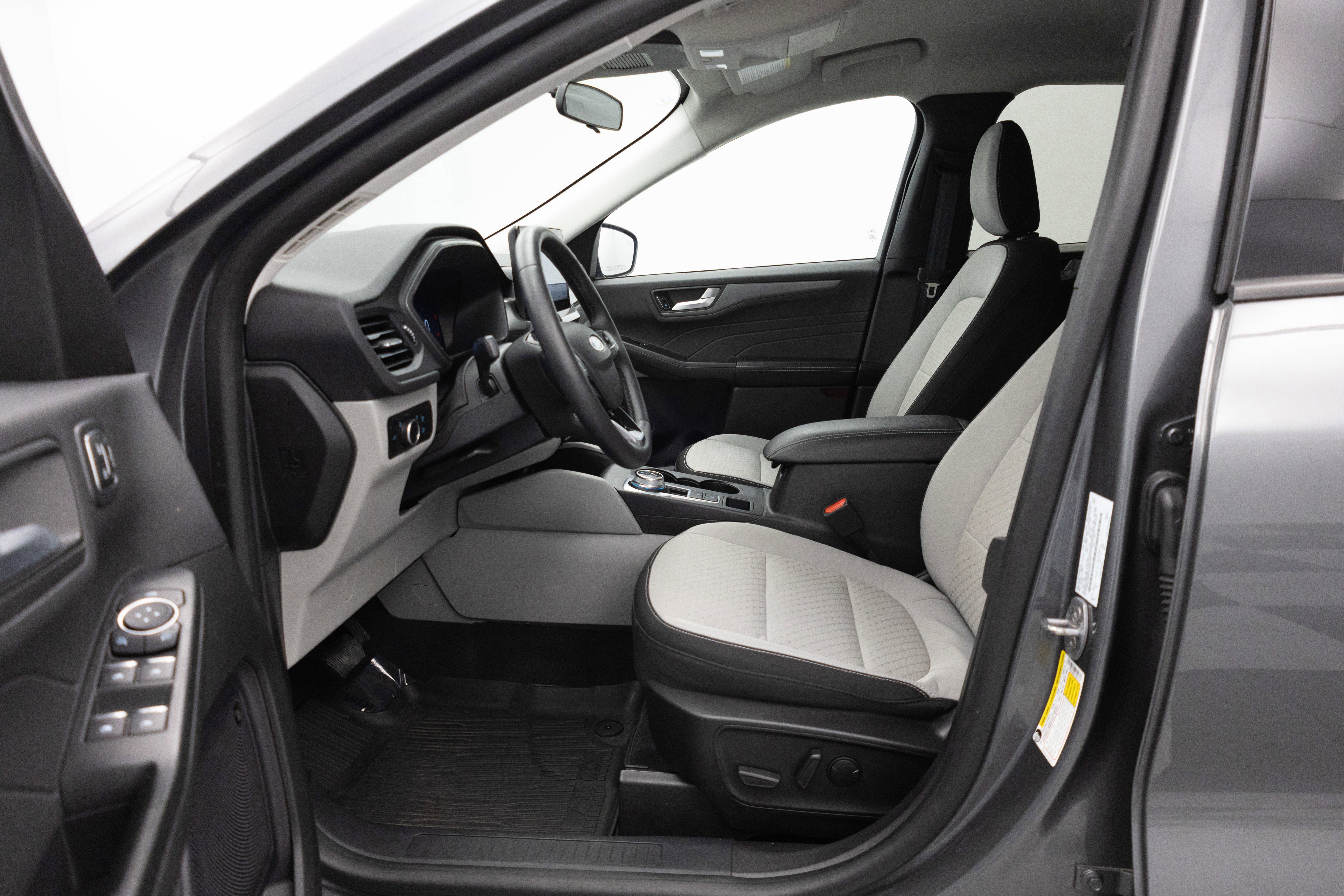 Used 2023 Ford Escape Active w/ Tech Pack #2 image 22