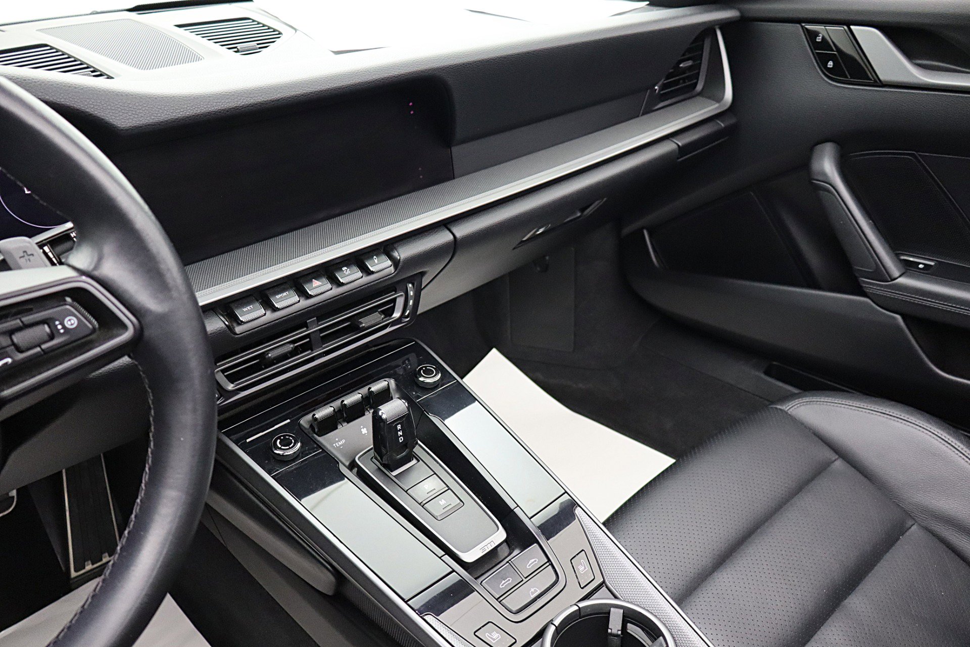 Used 2020 Porsche 911 Carrera RWD image 47