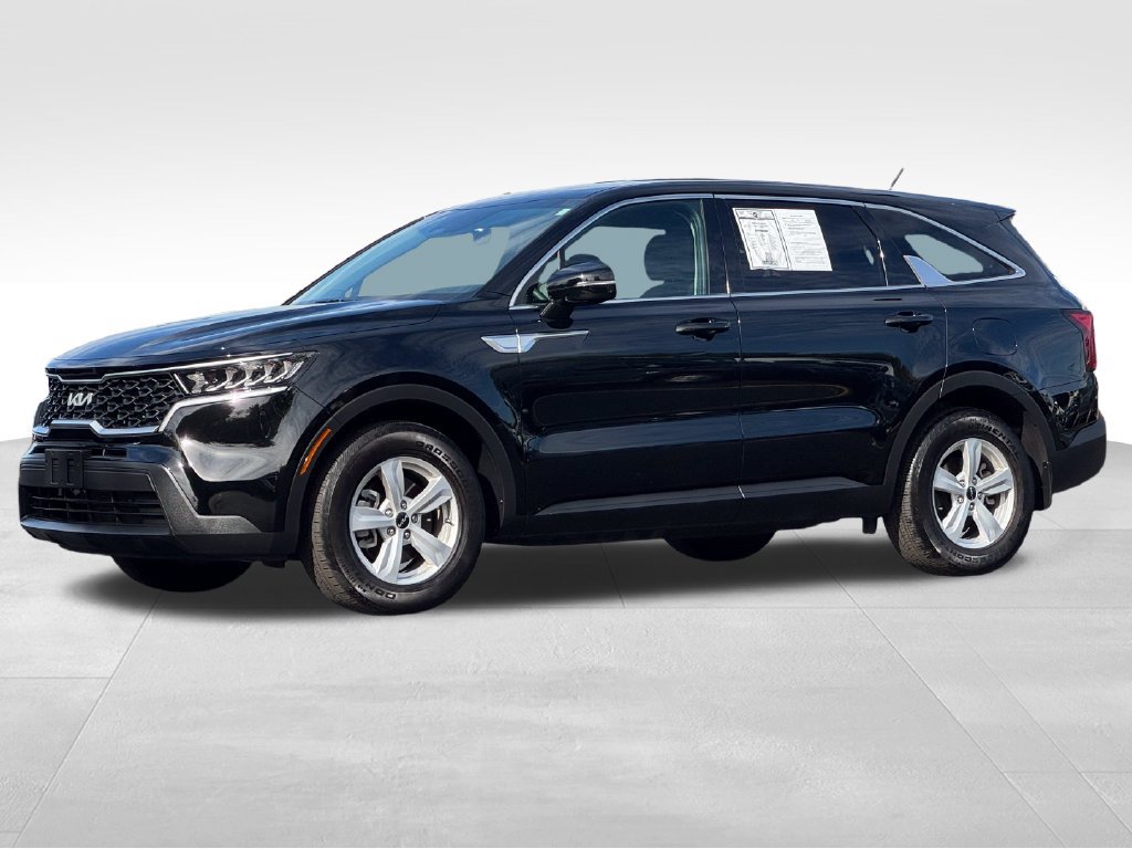 Used 2023 Kia Sorento LX FWD image 3