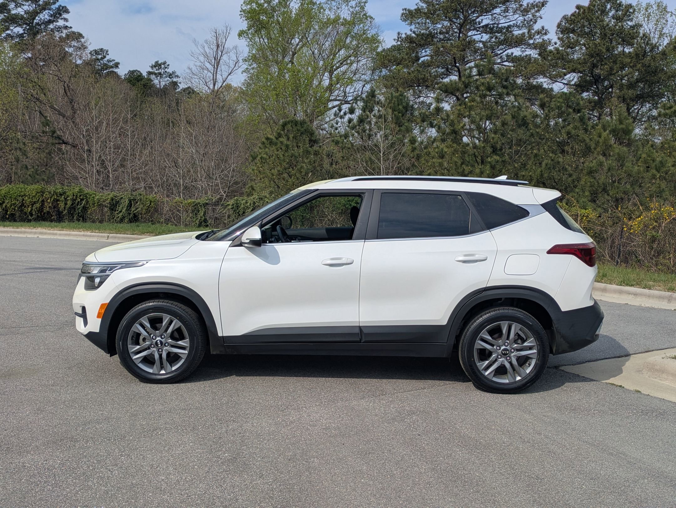 Used 2021 Kia Seltos S image 8