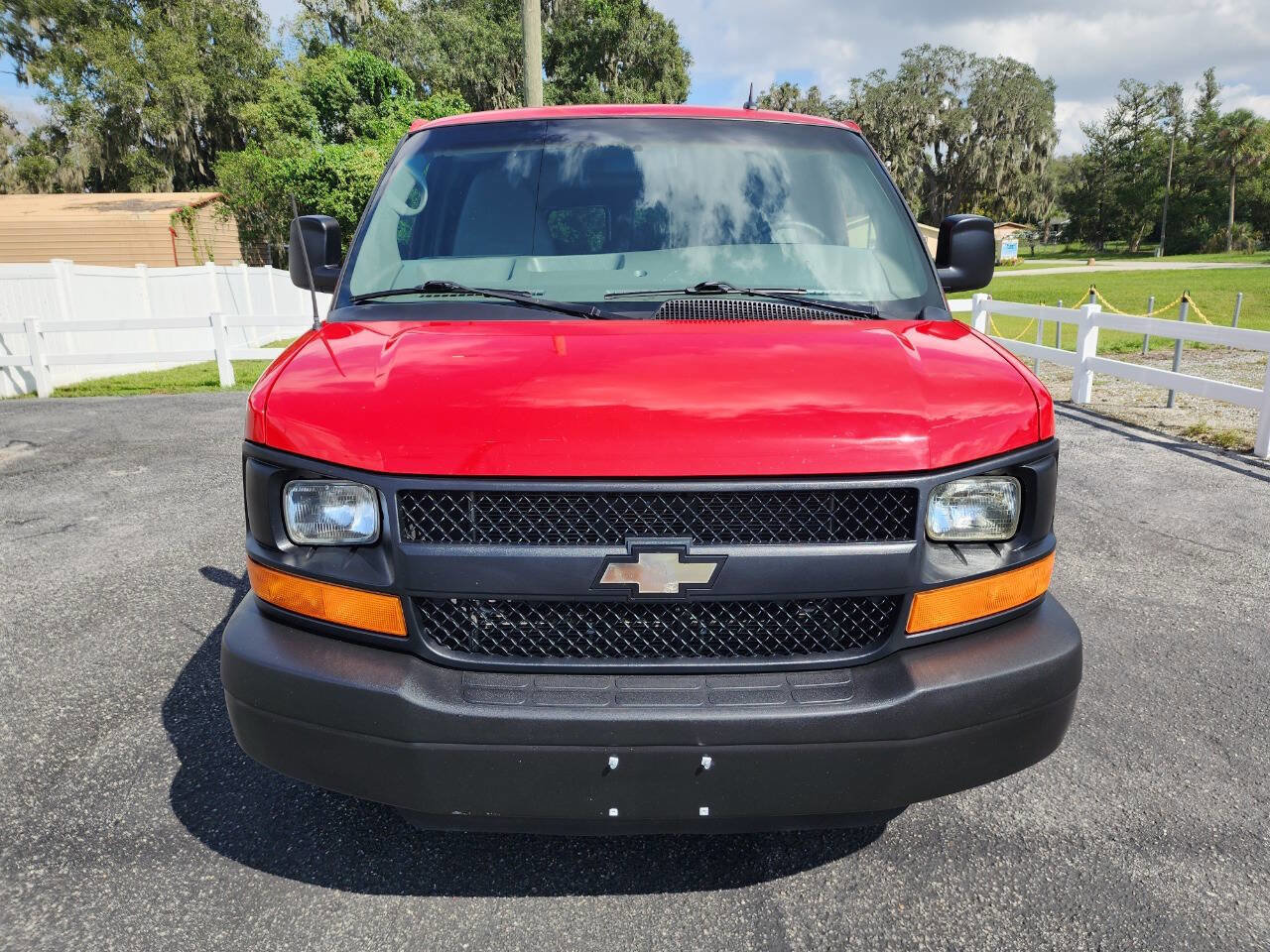 Used 2014 Chevrolet Express 3500 LS image 8