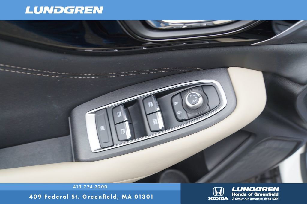 Used 2024 Subaru Outback Limited AWD/4WD image 16