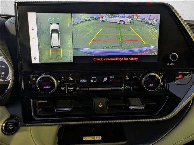 Used 2023 Toyota Highlander Platinum image 13