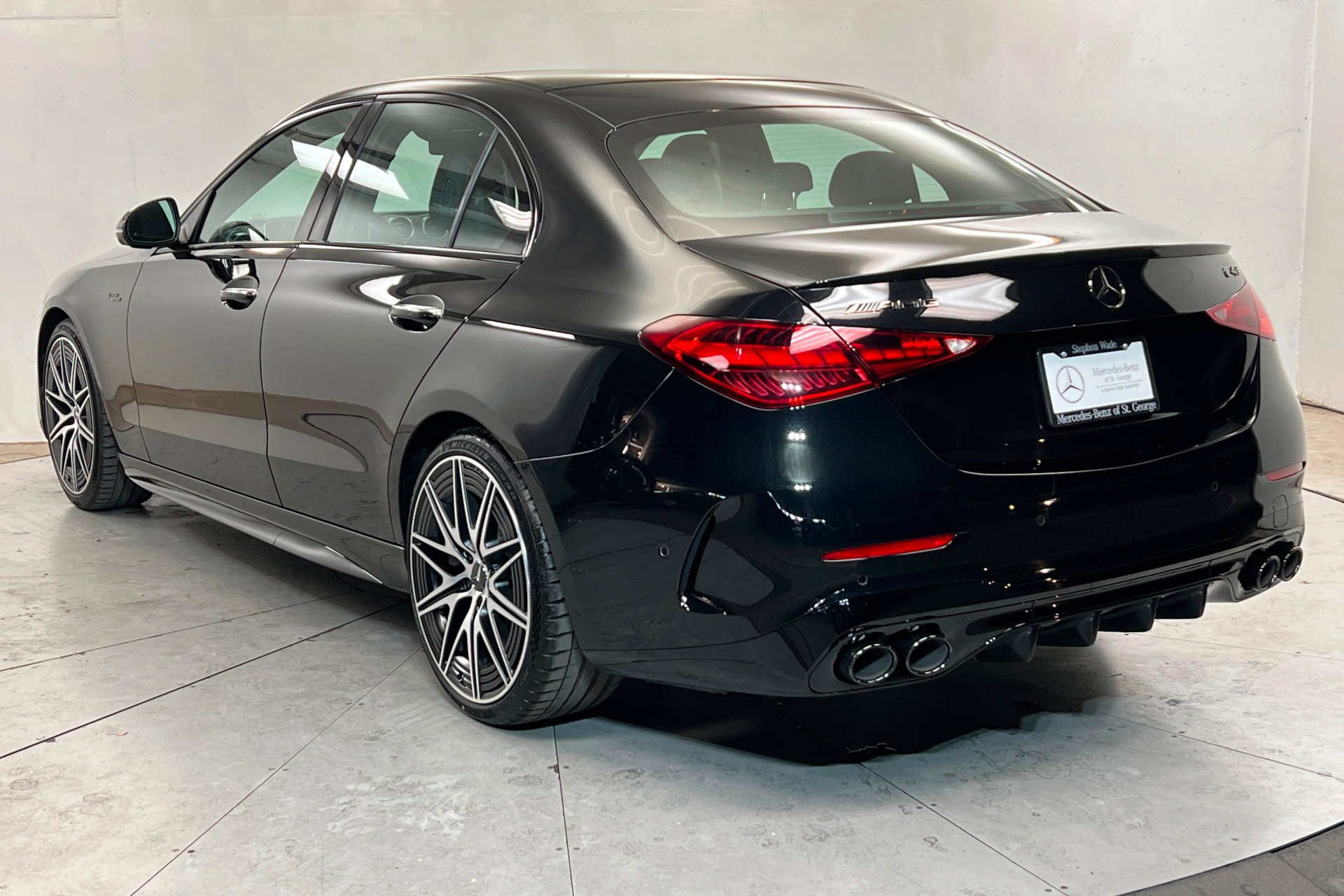 New 2026 Mercedes-Benz C 43 AMG 4MATIC Sedan image 3