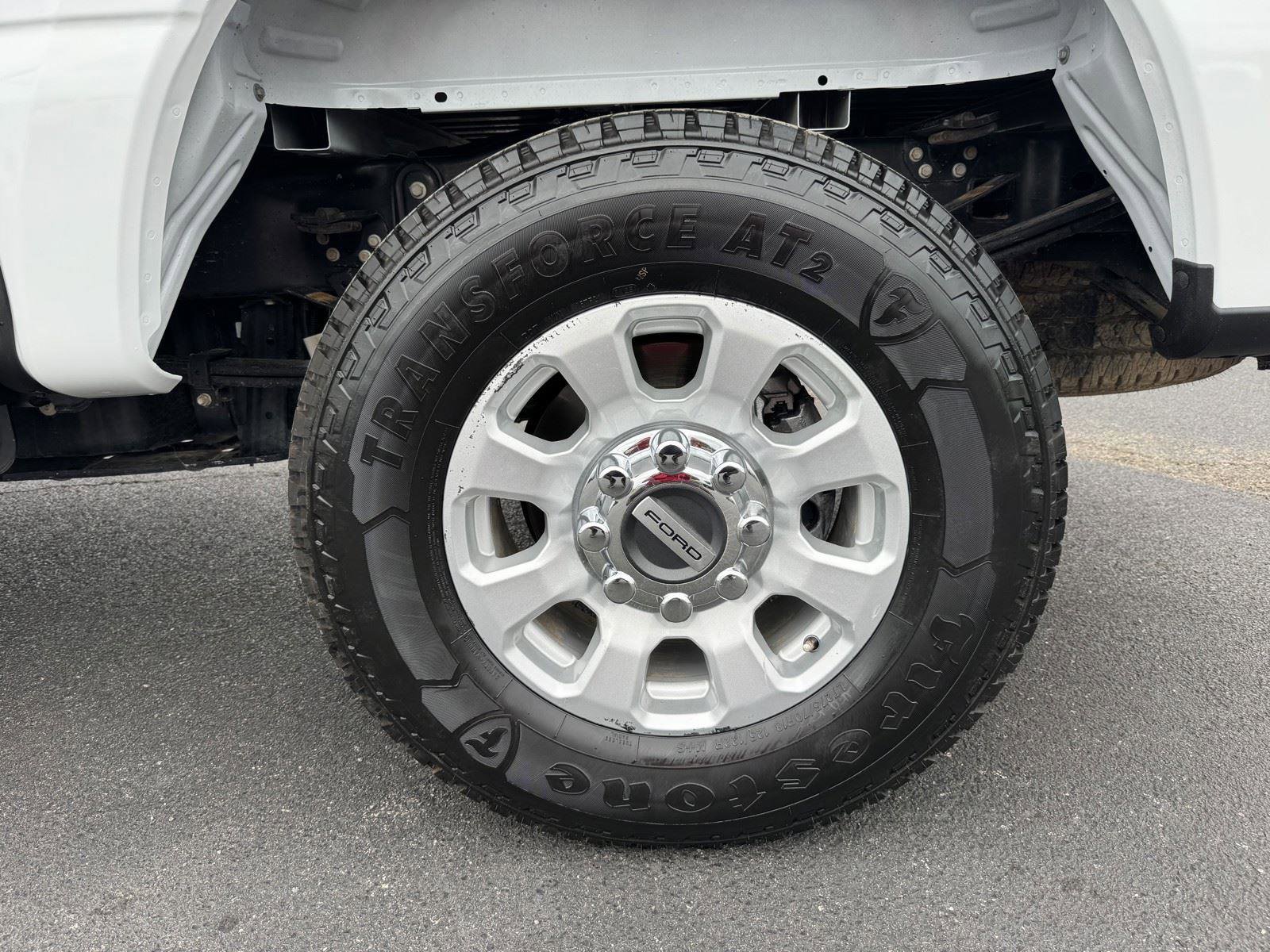 Used 2024 Ford F250 XLT w/ FX4 Off-Road Package image 40